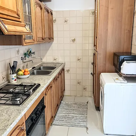Mungi Bay, Flat With Sea View Roof Terrace * Джардини-Наксос