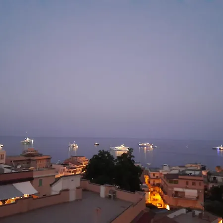 Mungi Bay, Flat With Sea View Roof Terrace Апартаменты